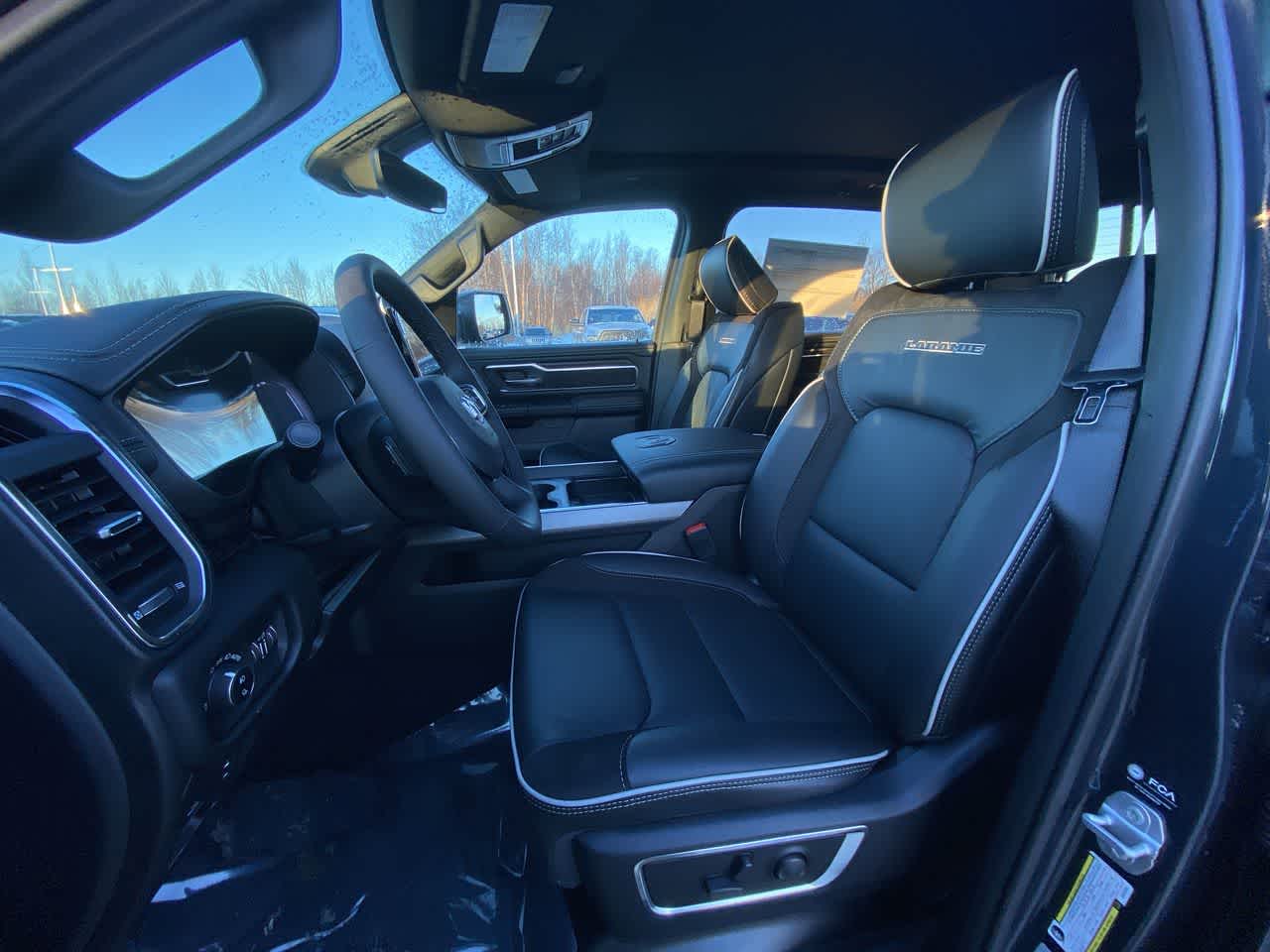 Thumbnail: 2026 RAM 1500 - 11