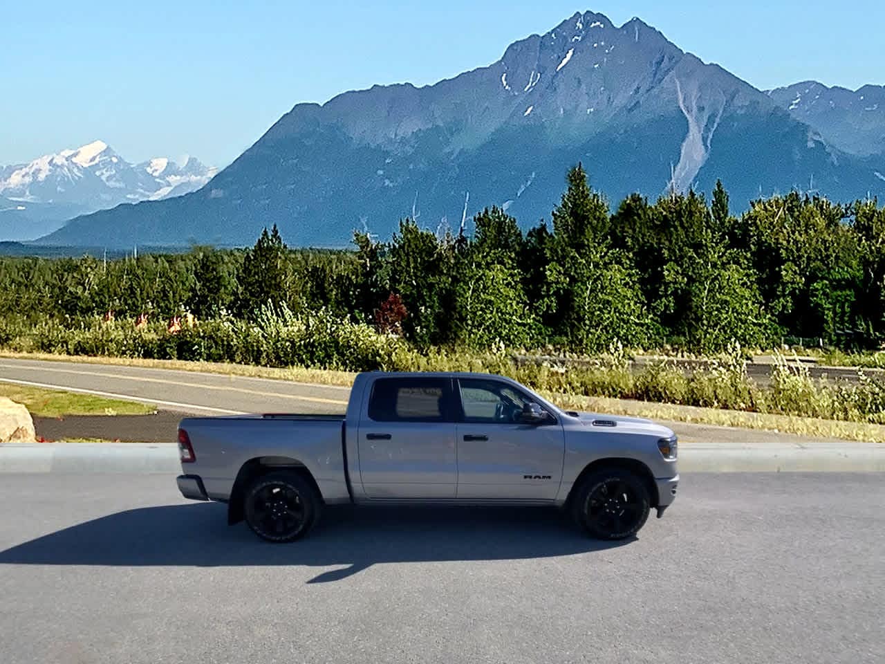 Thumbnail: 2024 RAM 1500 - 6