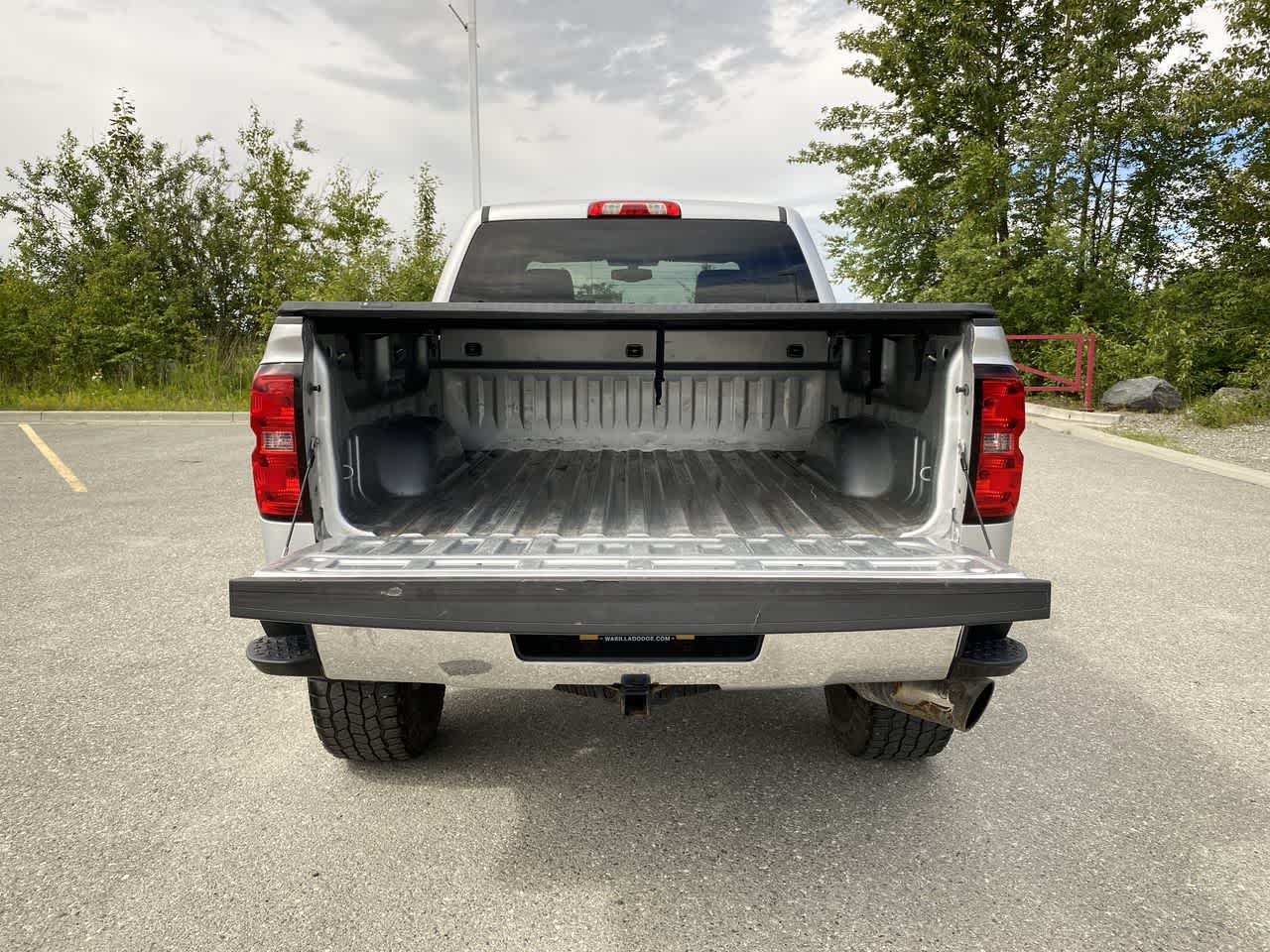 Thumbnail: 2016 Chevrolet Silverado 1500 - 25