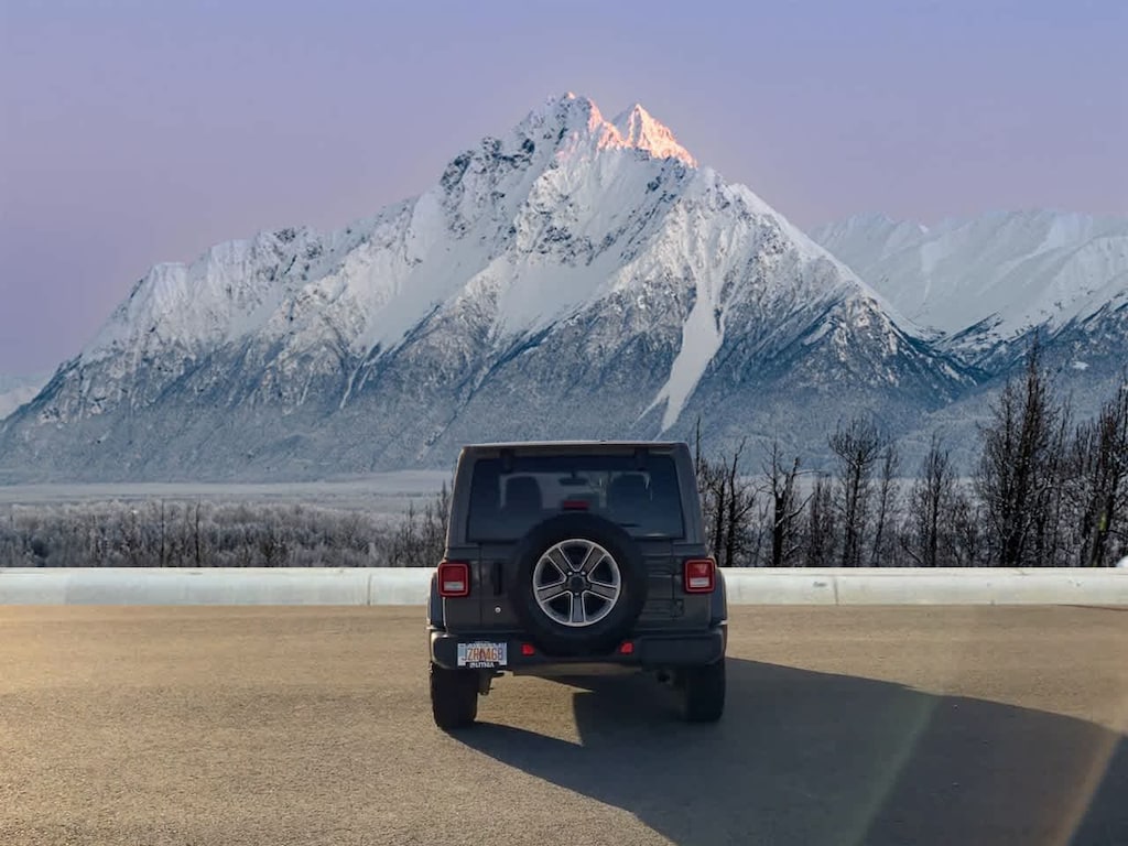 Used 2020 Jeep Wrangler Unlimited Sahara SUV