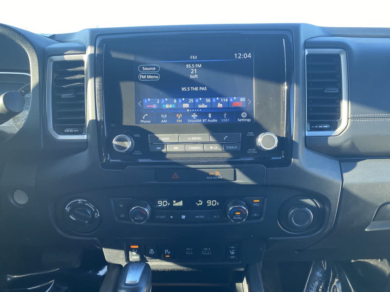 Thumbnail: 2022 Nissan Frontier - 16