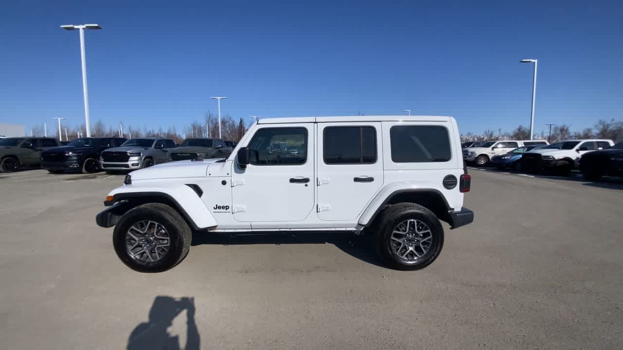 Thumbnail: 2025 Jeep Wrangler - 7