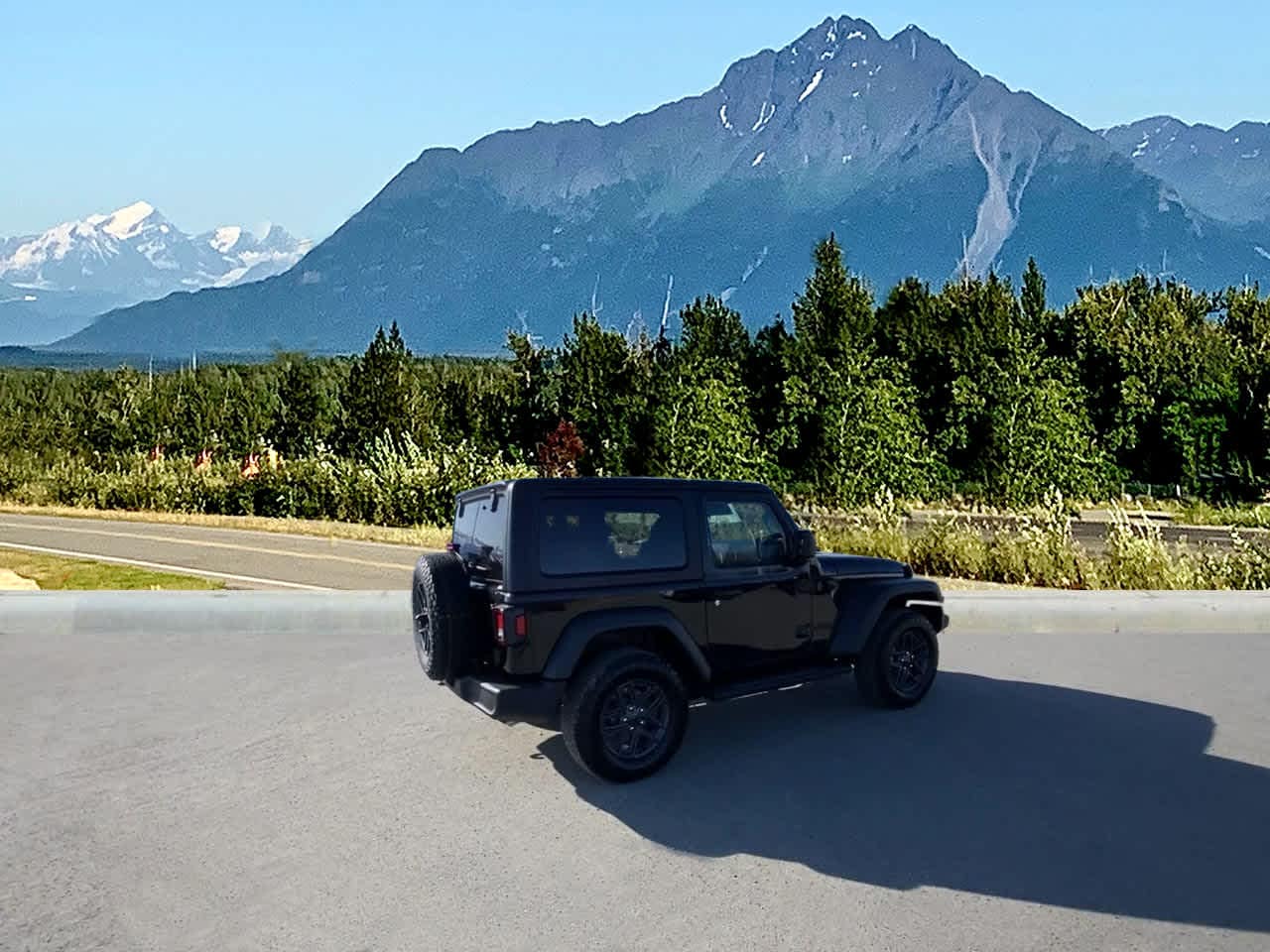 Thumbnail: 2025 Jeep Wrangler - 5