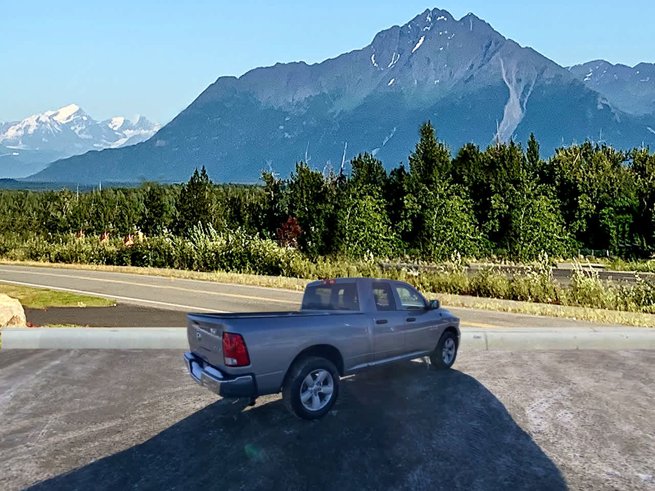 Thumbnail: 2024 RAM 1500 Classic - 5