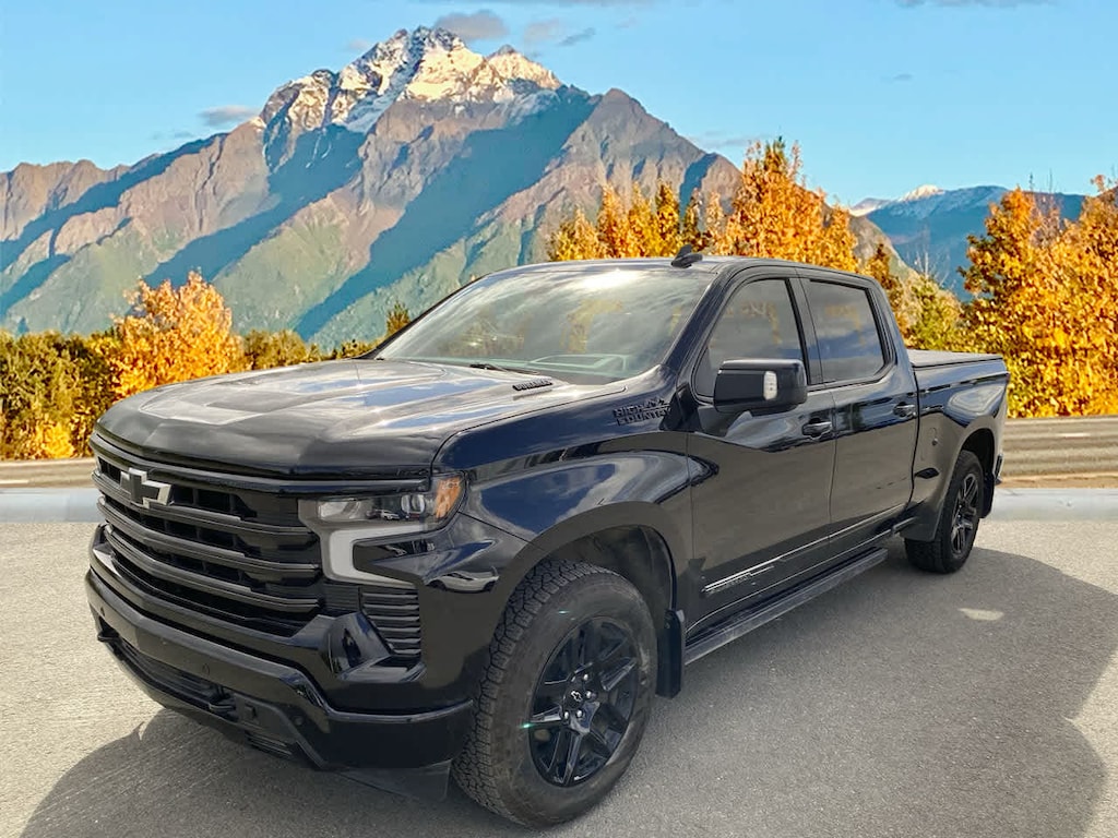 Used 2024 Chevrolet Silverado 1500 High Country Truck Crew Cab