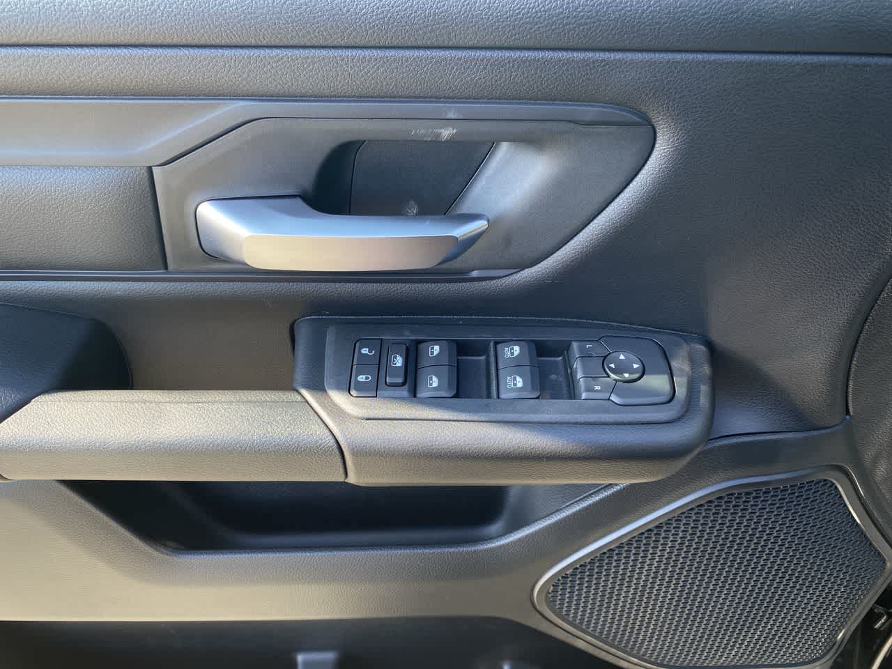 Thumbnail: 2026 RAM 1500 - 13