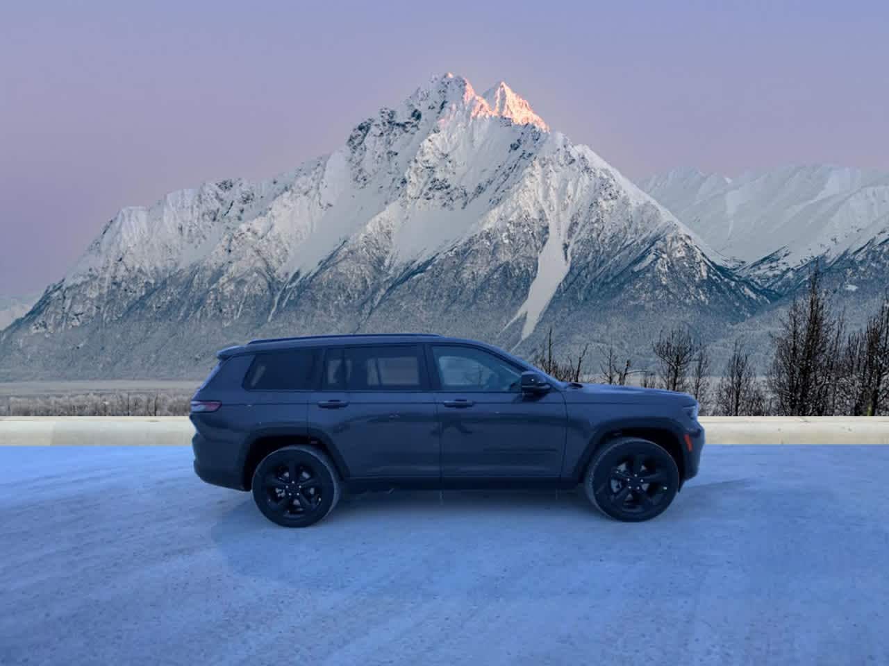 Thumbnail: 2025 Jeep Grand Cherokee - 6