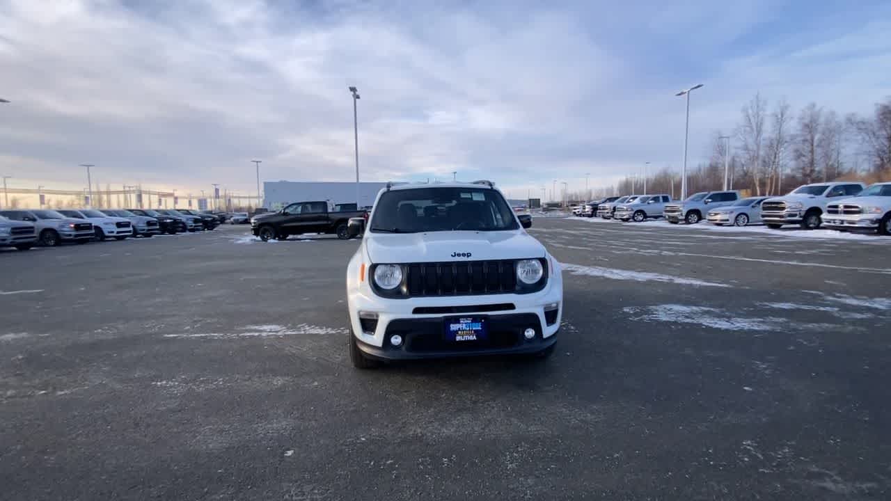 Thumbnail: 2022 Jeep Renegade - 8