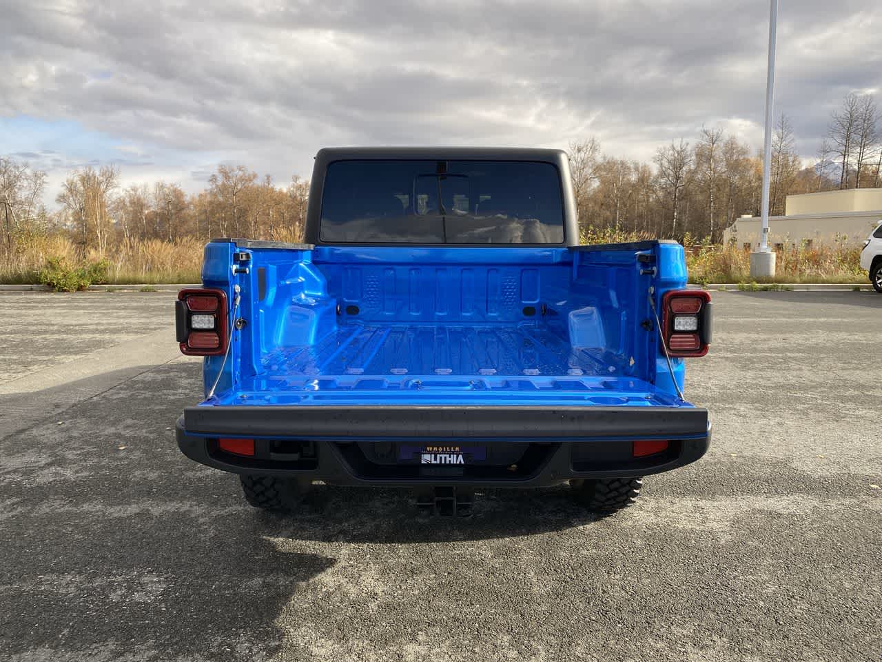 Thumbnail: 2025 Jeep Gladiator - 31