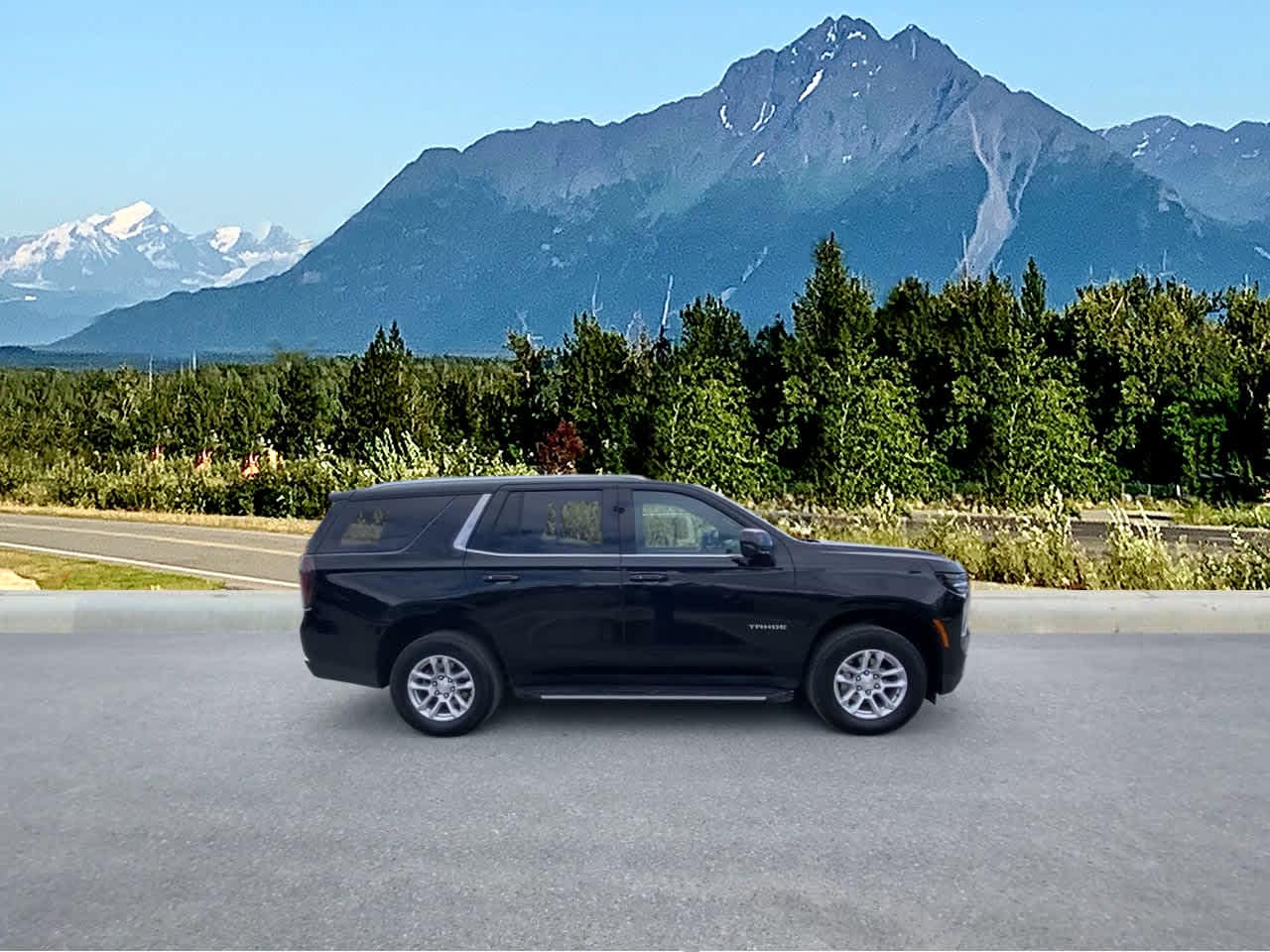Thumbnail: 2025 Chevrolet Tahoe - 5