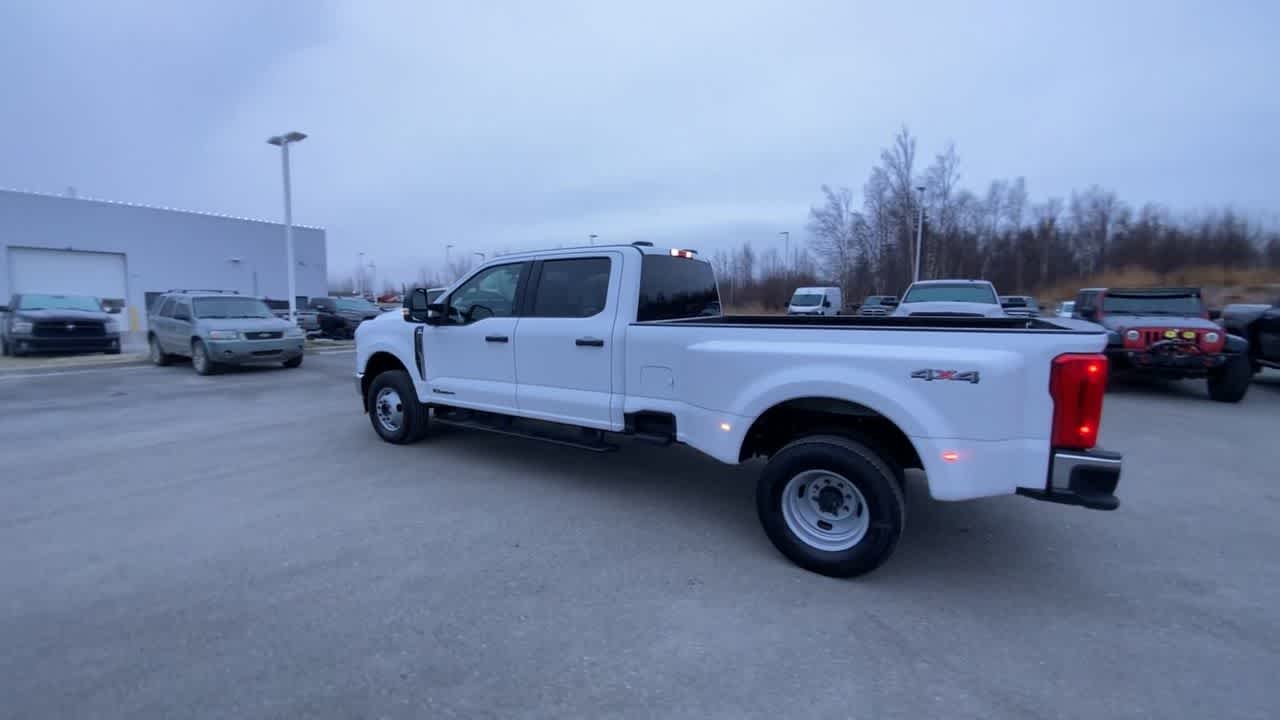 Thumbnail: 2024 Ford F-350 - 9