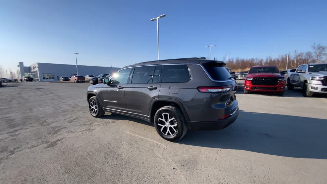 Thumbnail: 2024 Jeep Grand Cherokee L - 6