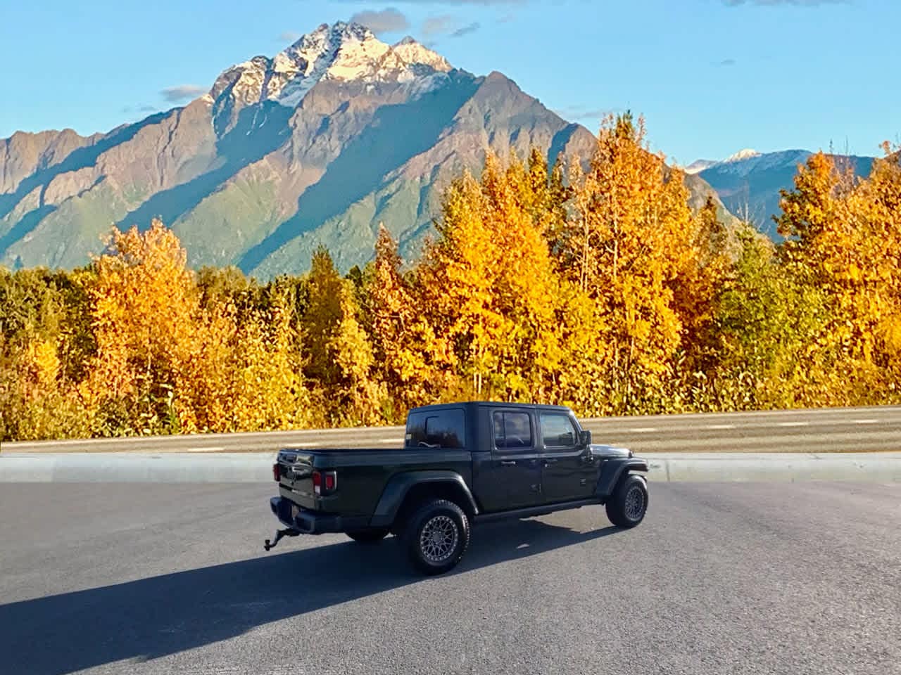 Thumbnail: 2022 Jeep Gladiator - 6