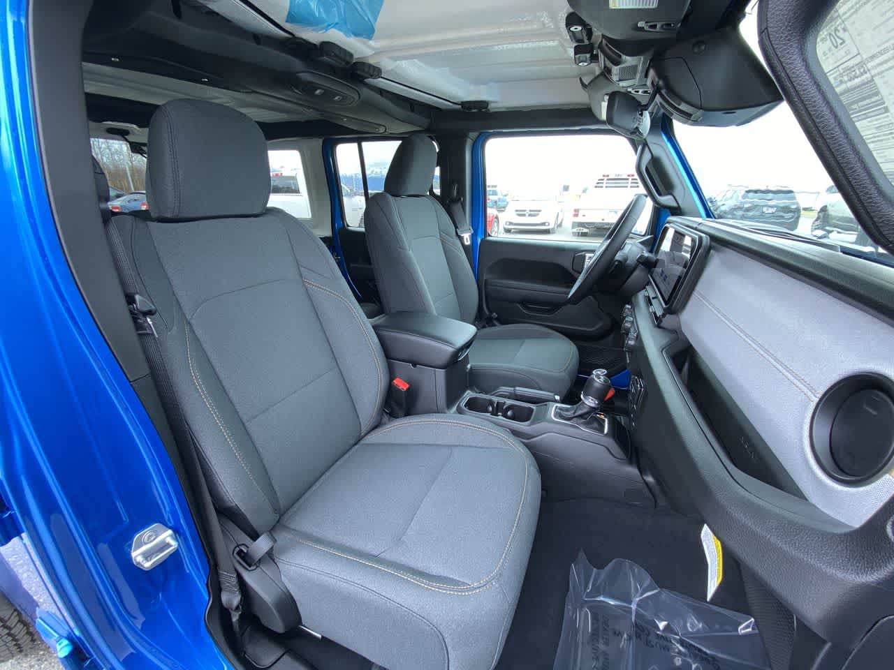 Thumbnail: 2026 Jeep Wrangler - 32