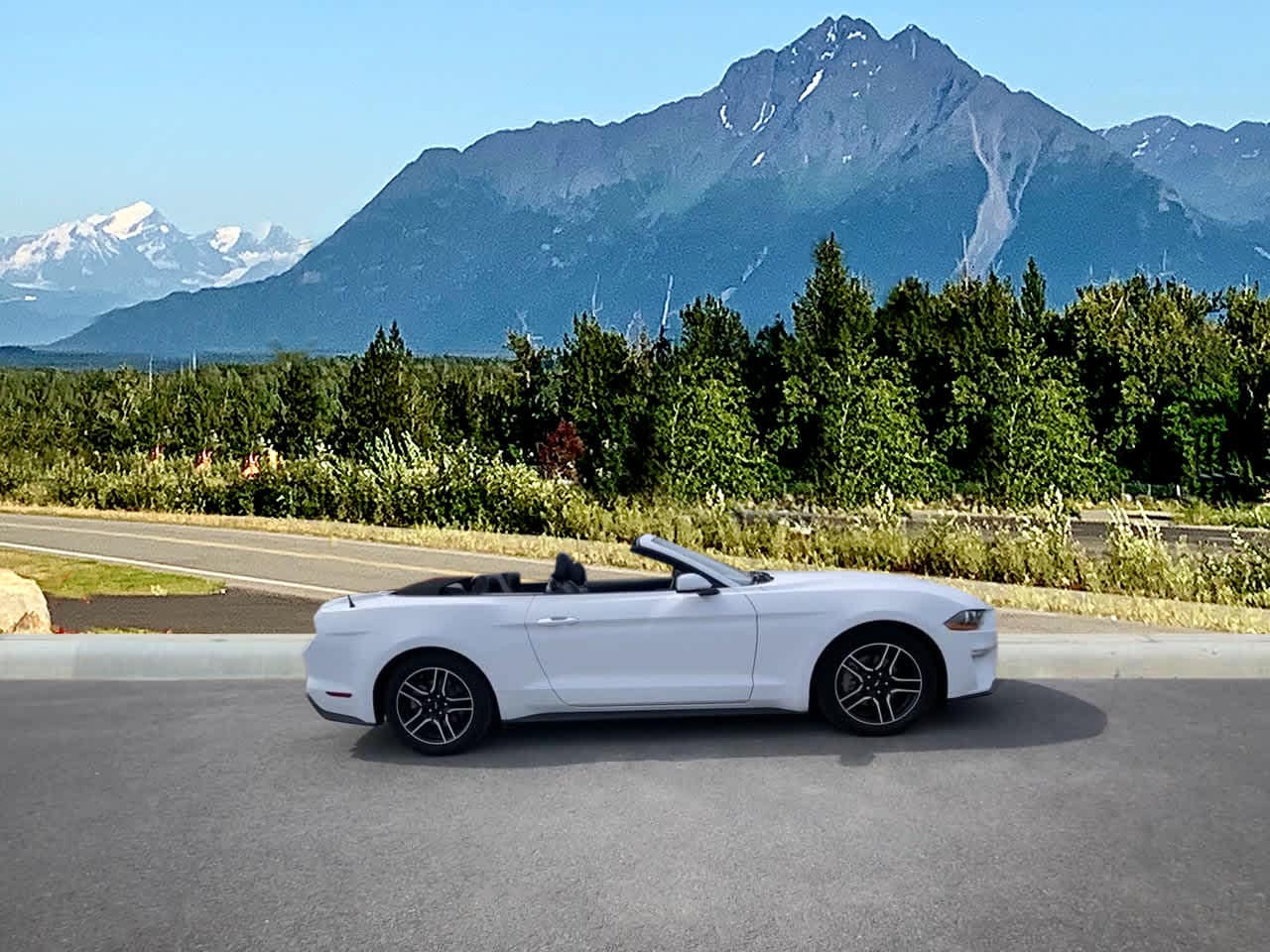 Thumbnail: 2023 Ford Mustang - 8
