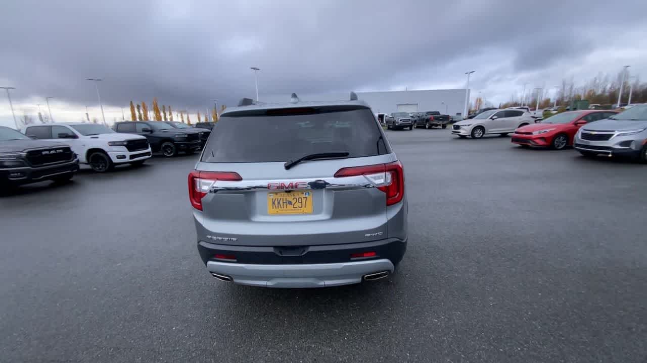 Thumbnail: 2023 GMC Acadia - 11