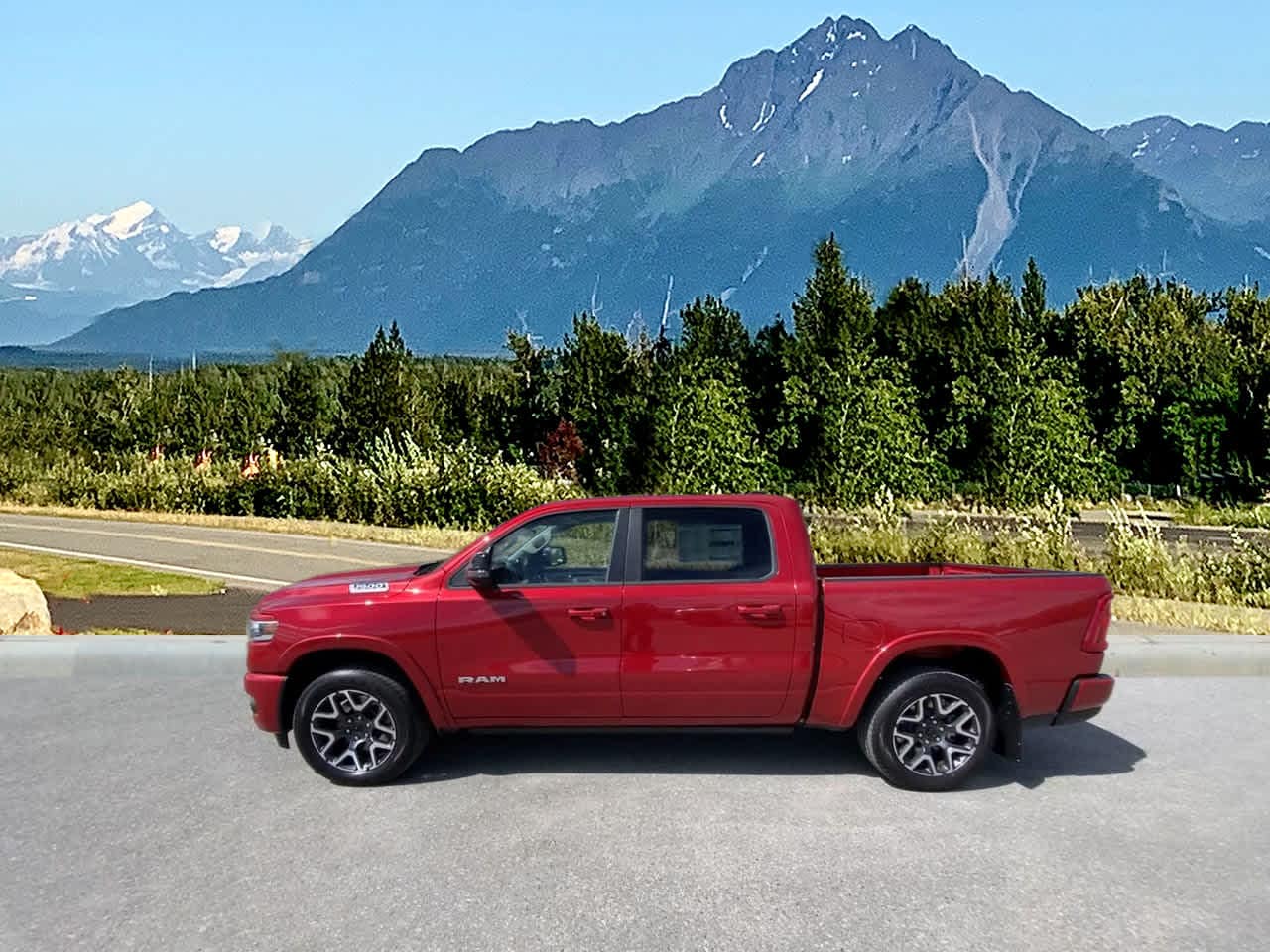 Thumbnail: 2026 RAM 1500 - 2
