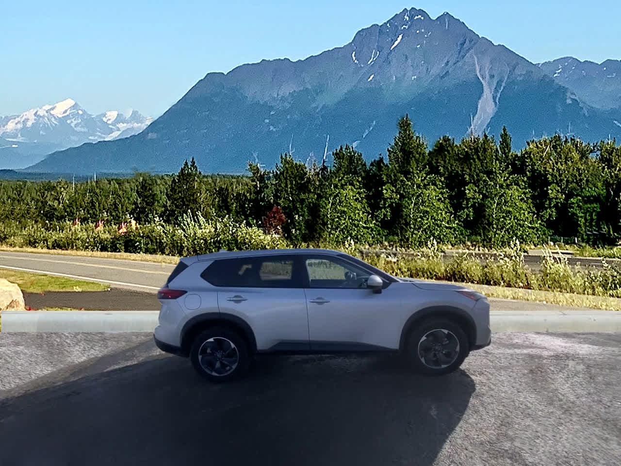 Thumbnail: 2025 Nissan Rogue - 8