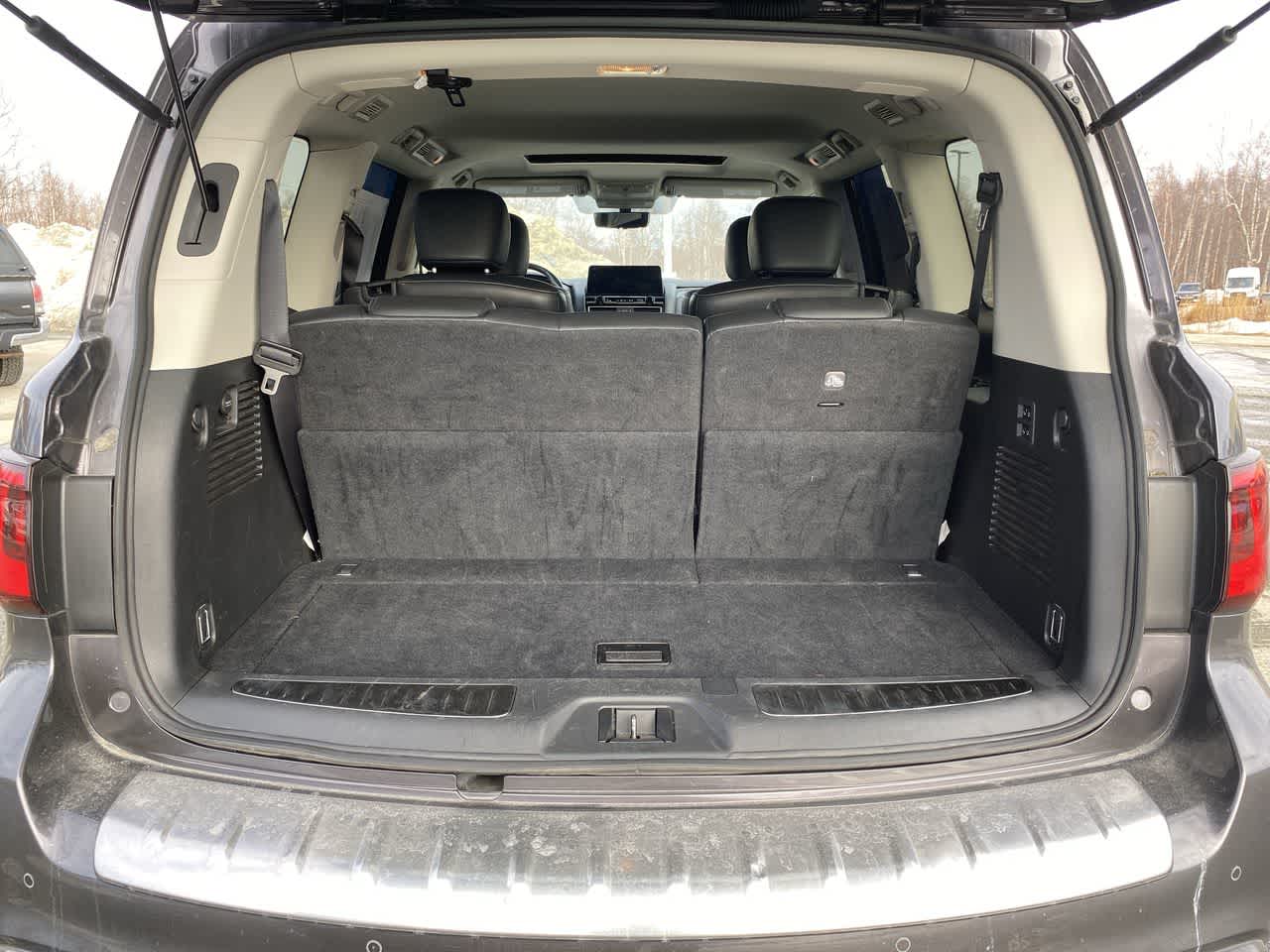 Thumbnail: 2024 INFINITI QX80 - 31