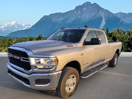 2022 Ram 2500 Big Horn Truck Crew Cab