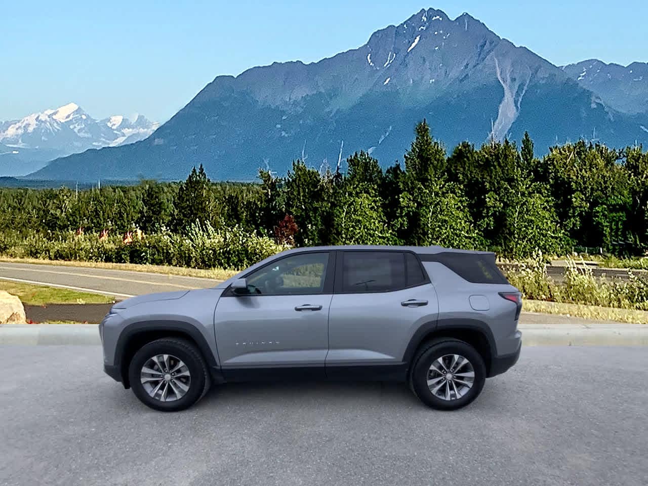 Thumbnail: 2025 Chevrolet Equinox - 2