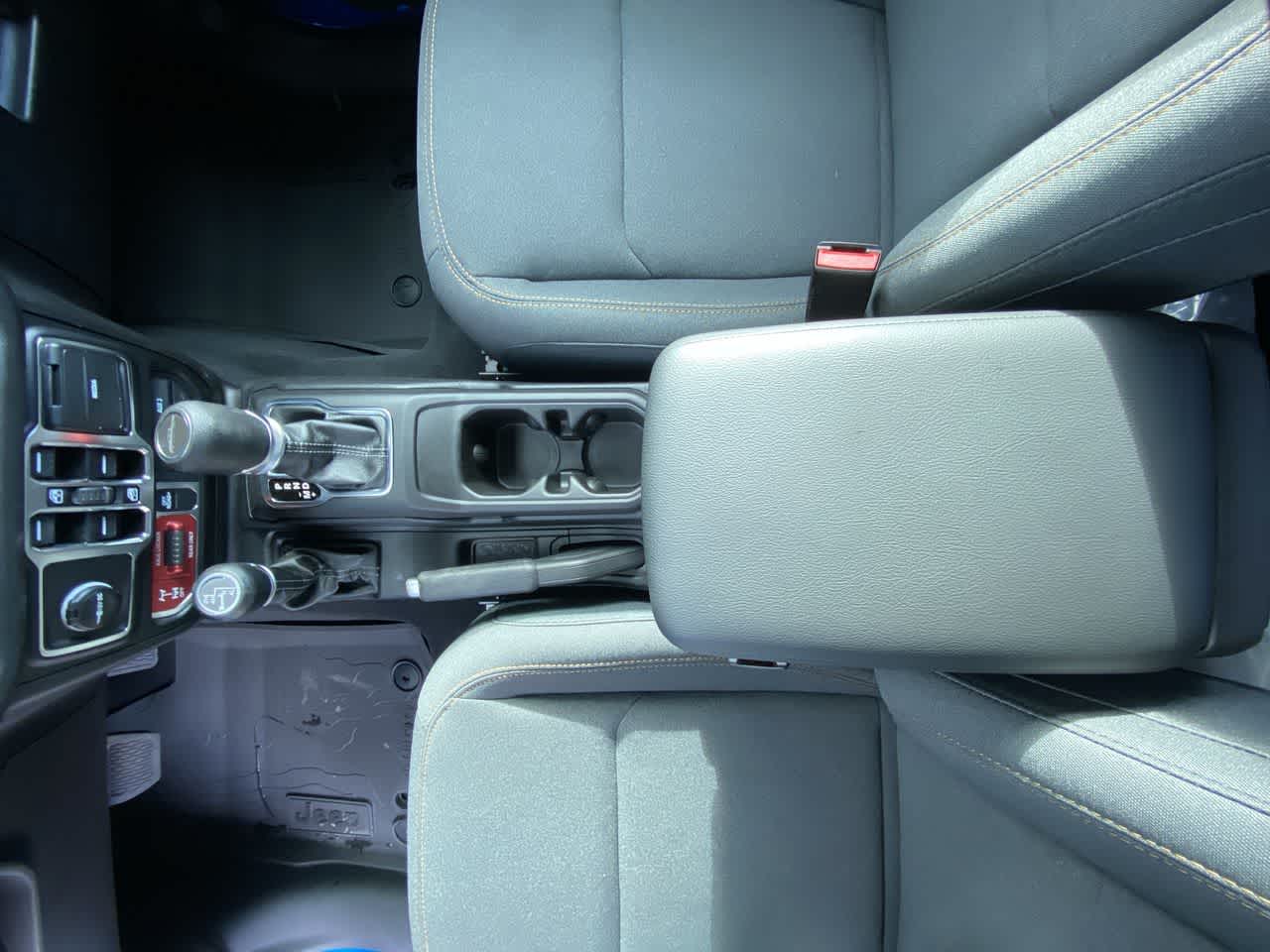 Thumbnail: 2025 Jeep Gladiator - 27