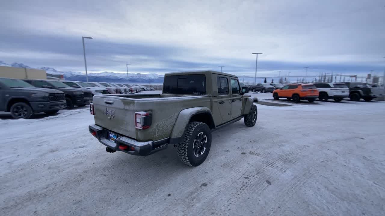 Thumbnail: 2026 Jeep Gladiator - 13
