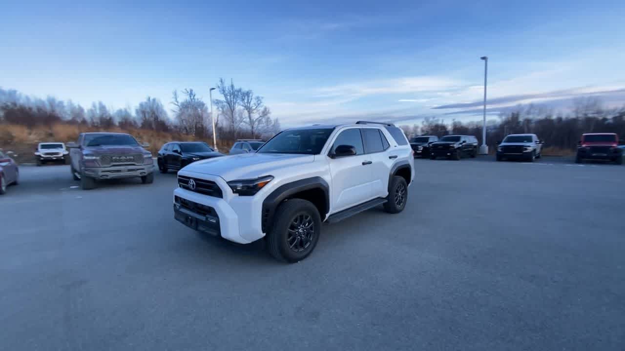 Thumbnail: 2025 Toyota 4Runner - 9