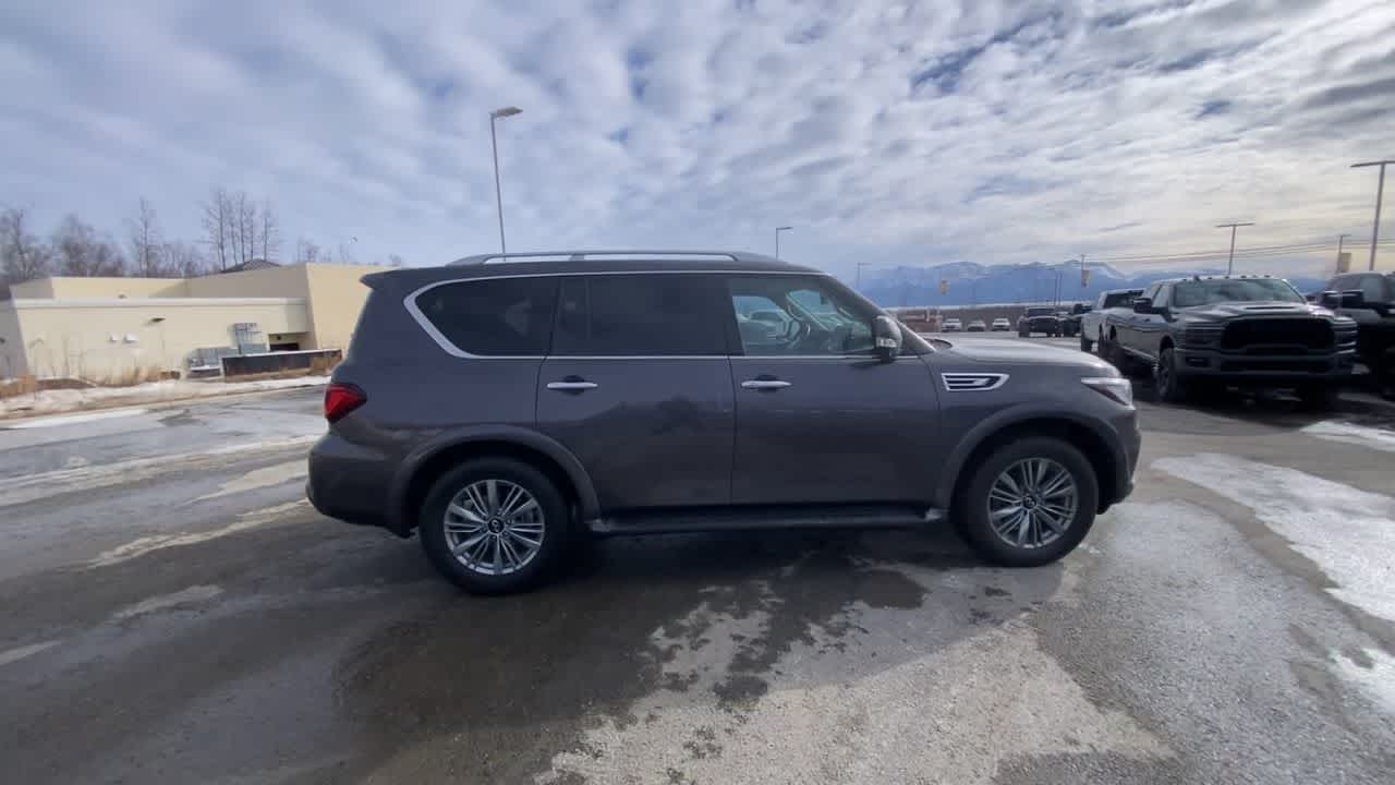 Thumbnail: 2024 INFINITI QX80 - 15