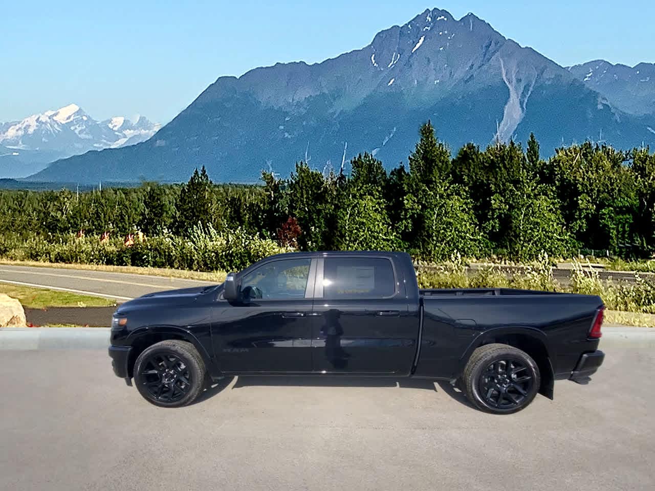 Thumbnail: 2026 RAM 1500 - 3