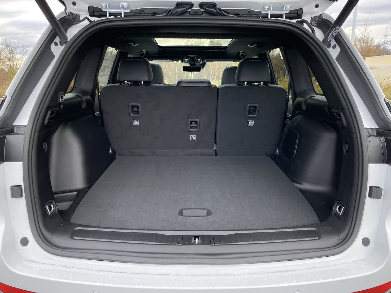 Thumbnail: 2025 Jeep Grand Cherokee - 26