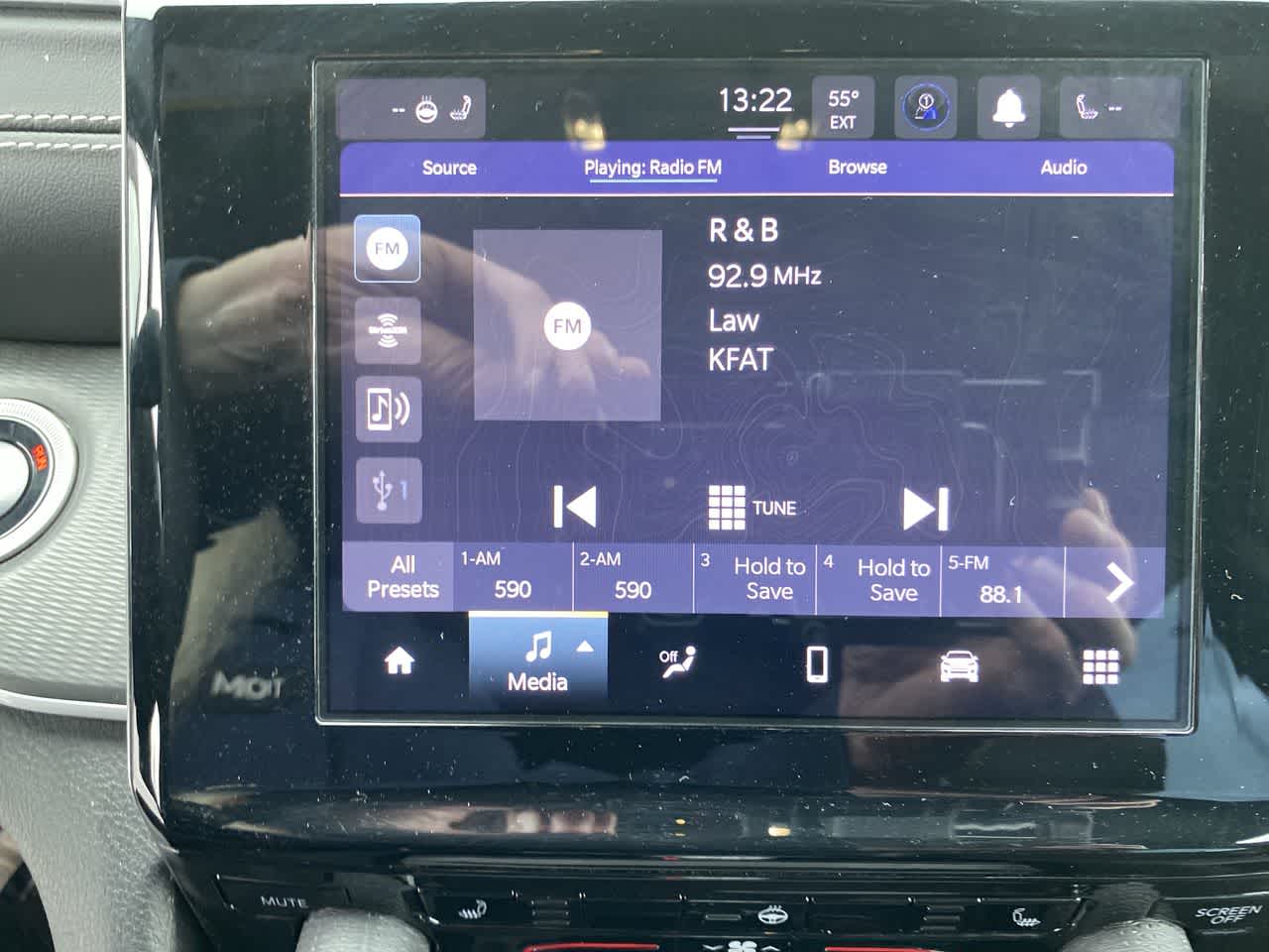 Thumbnail: 2024 Jeep Grand Cherokee L - 22