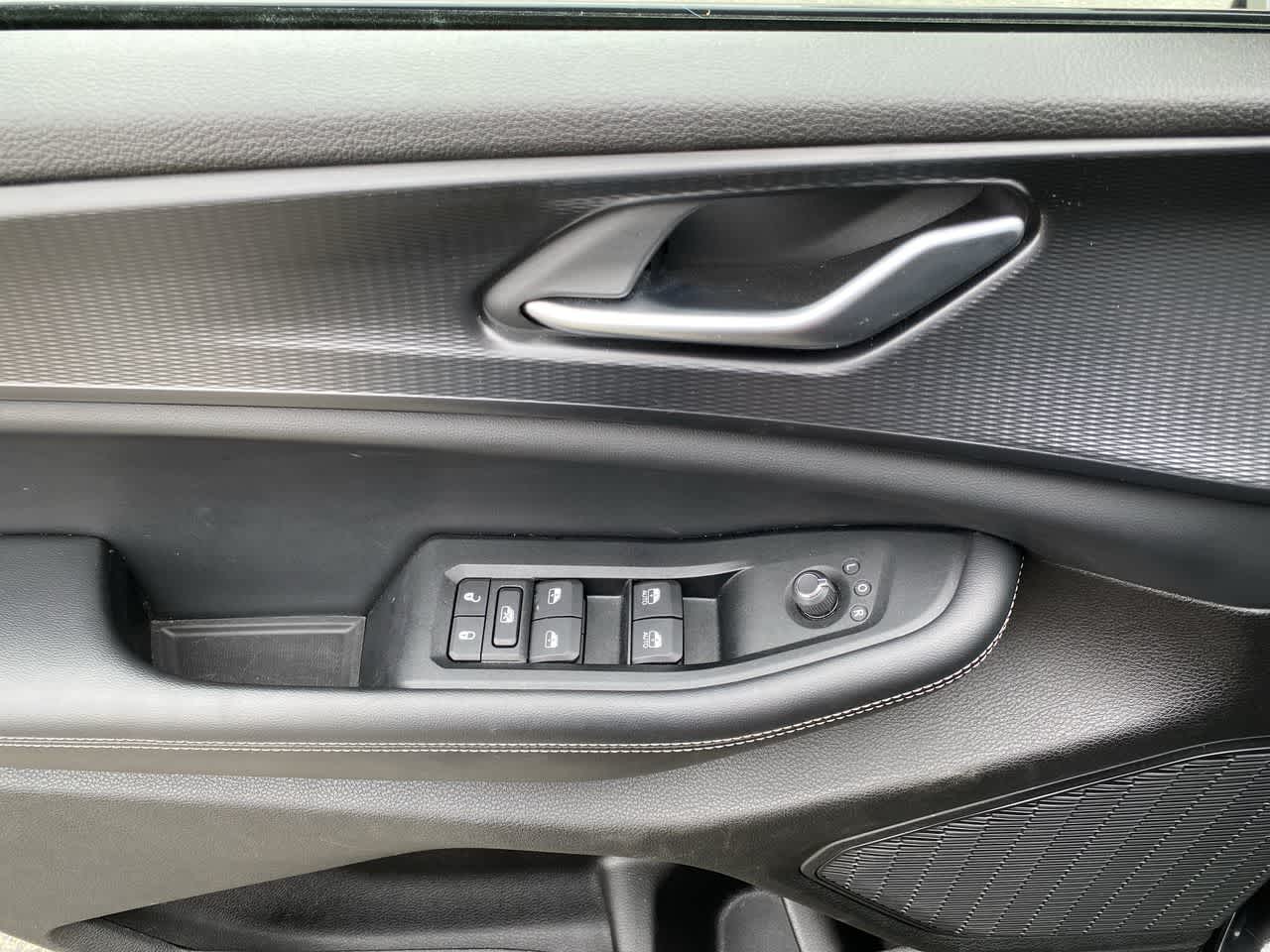 Thumbnail: 2023 Jeep Grand Cherokee - 13