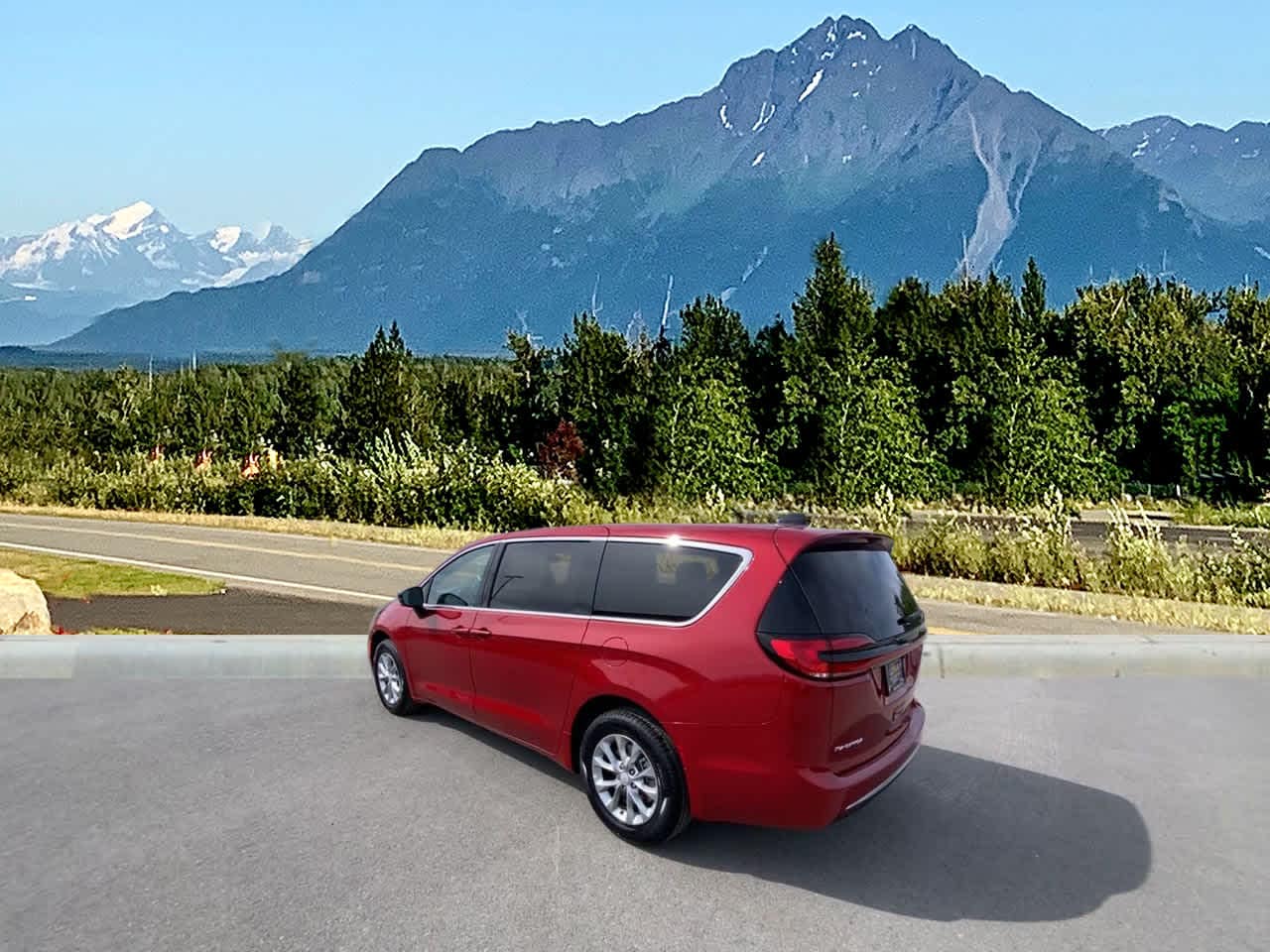 Thumbnail: 2027 Chrysler Pacifica - 3