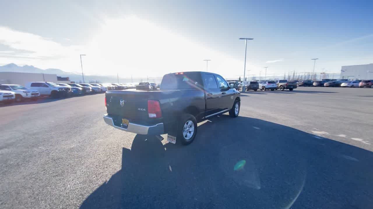 Thumbnail: 2022 RAM 1500 Classic - 13