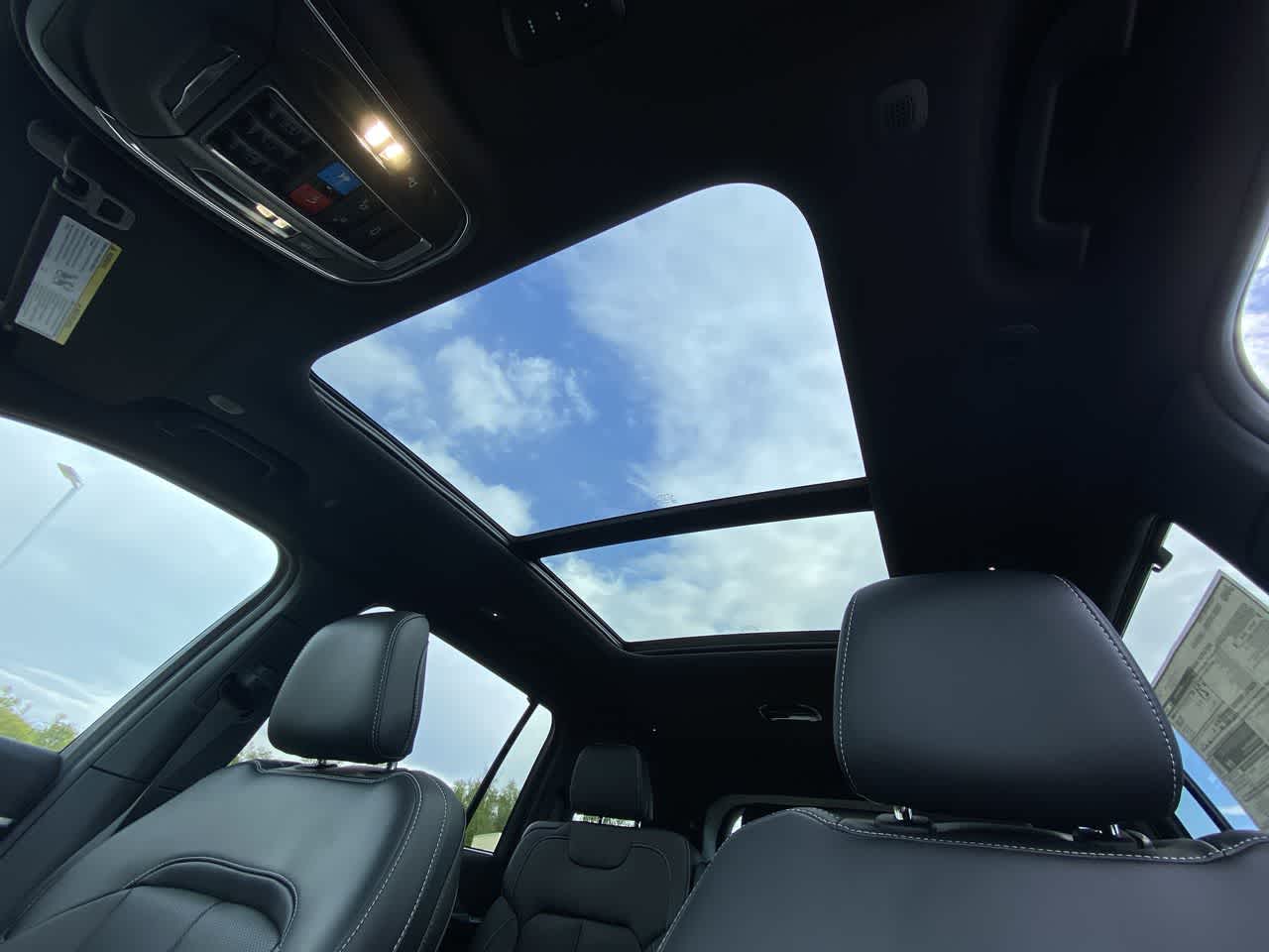 Thumbnail: 2025 Jeep Grand Cherokee - 23
