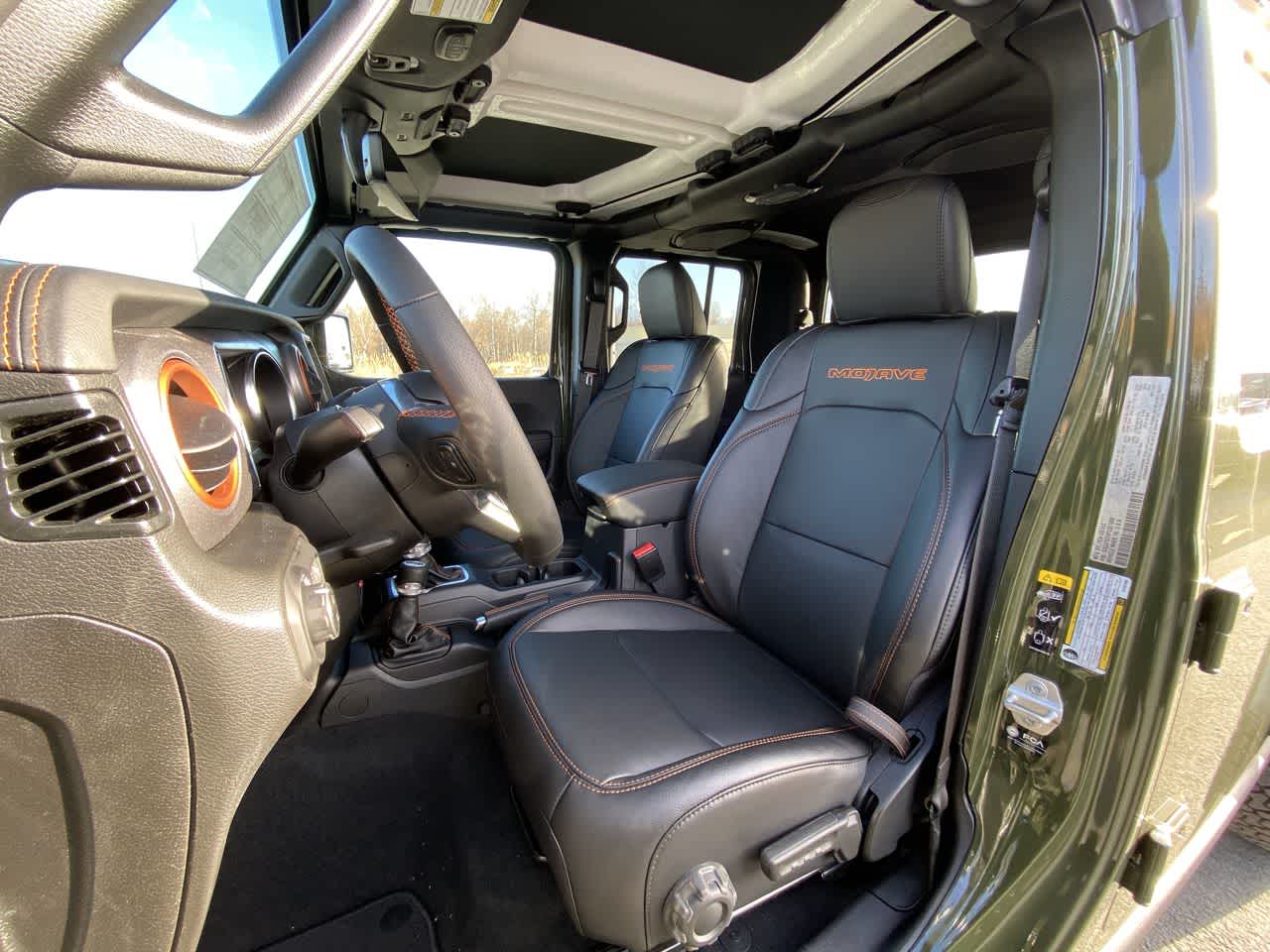 Thumbnail: 2023 Jeep Gladiator - 11