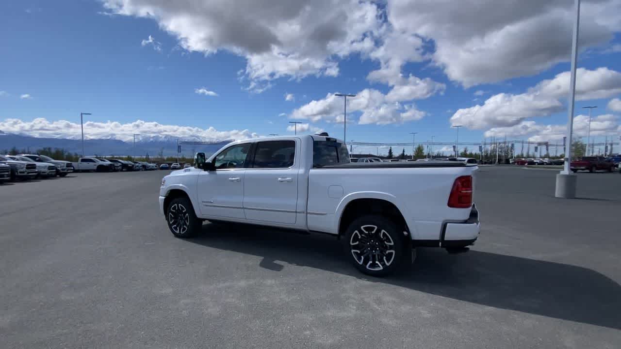 Thumbnail: 2025 RAM 1500 - 9