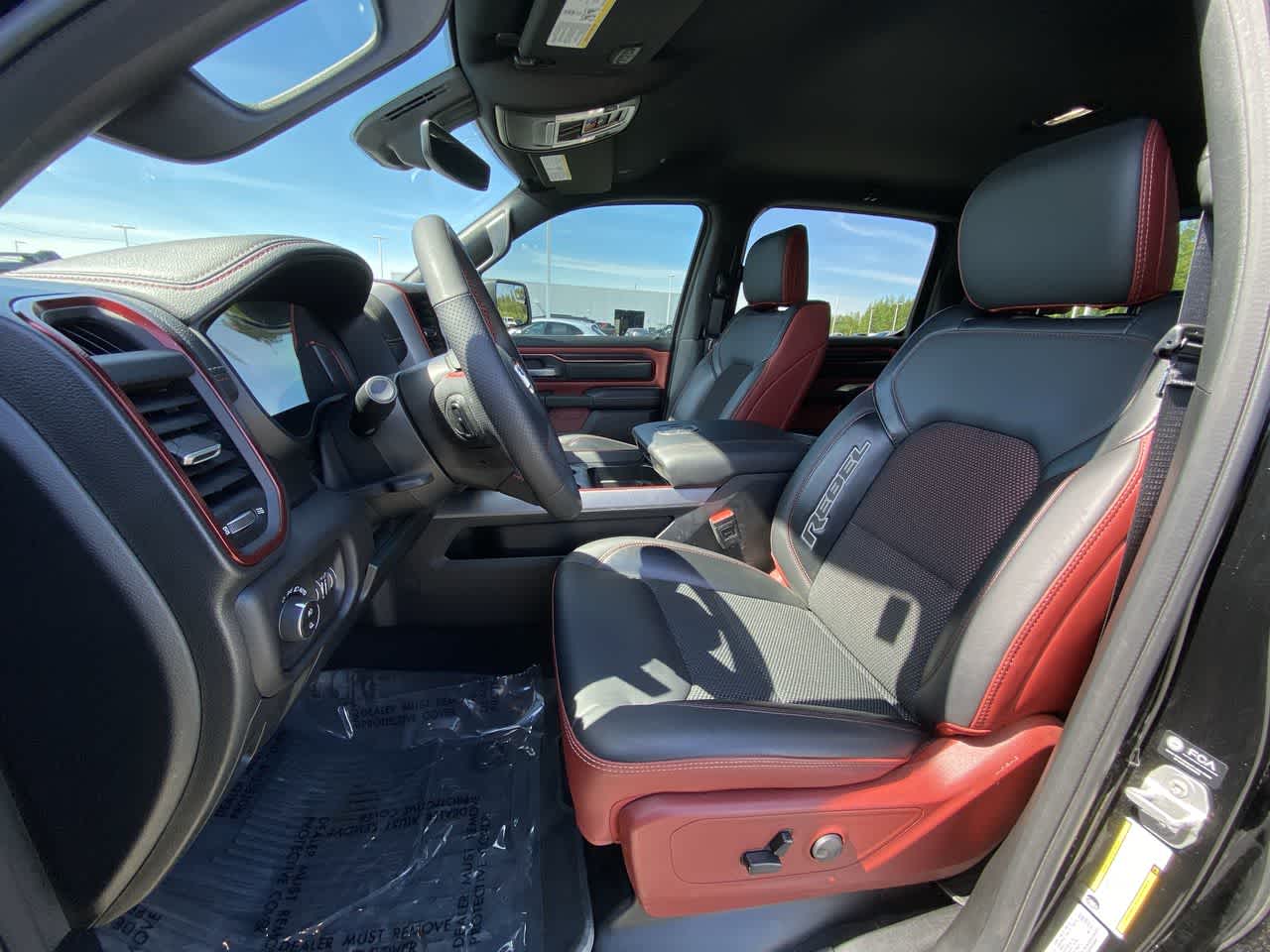 Thumbnail: 2025 RAM 1500 - 11