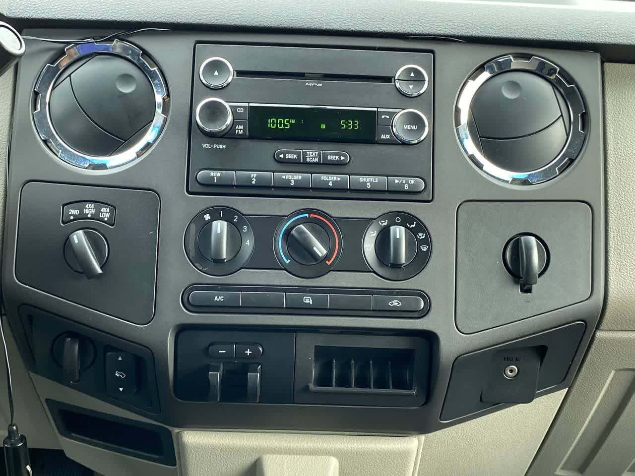 Thumbnail: 2009 Ford F-350 - 16
