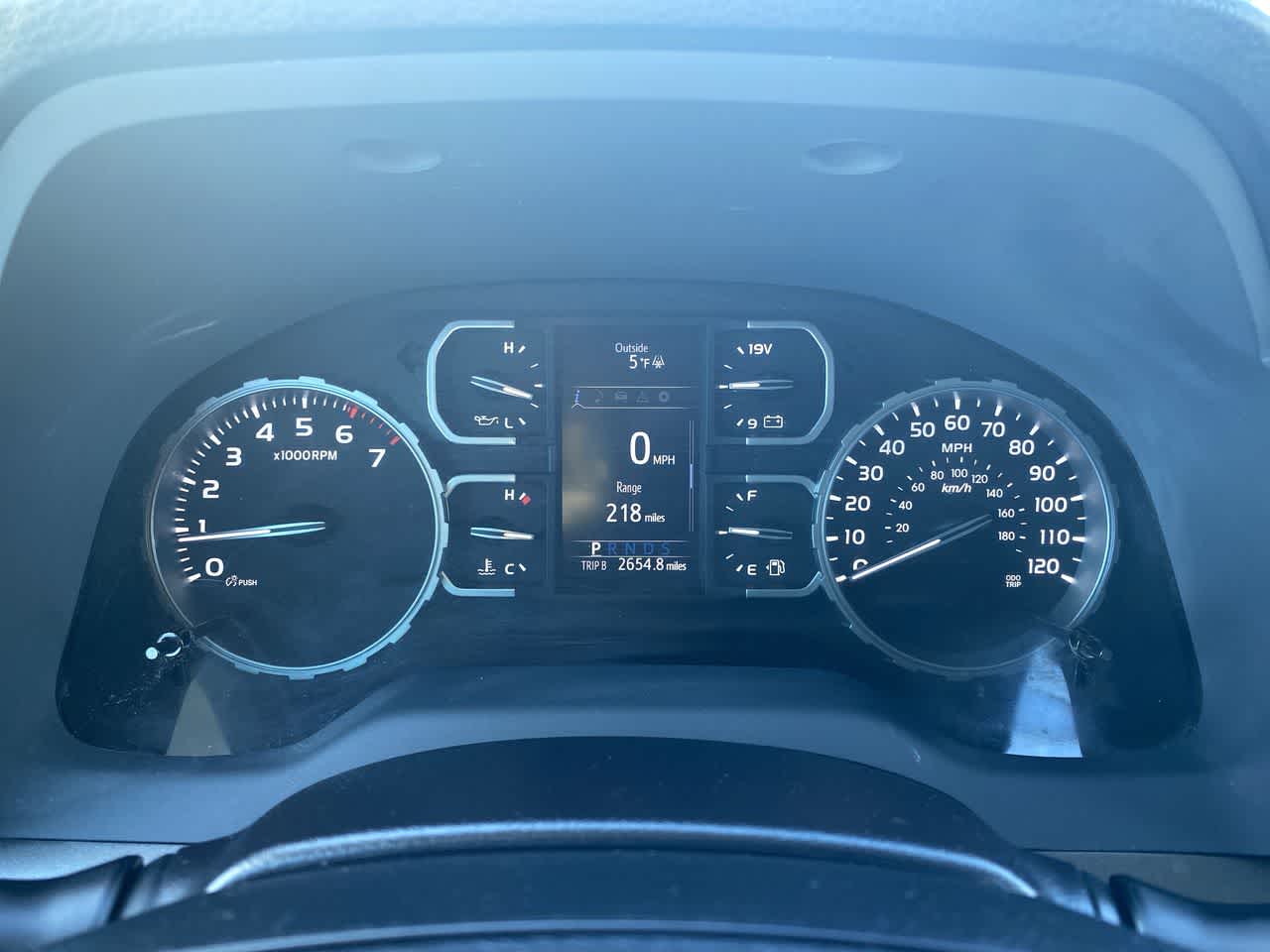 Thumbnail: 2018 Toyota Tundra - 15