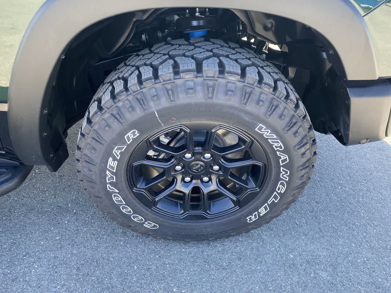 Thumbnail: 2026 RAM 1500 - 10