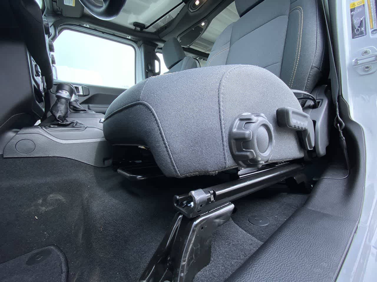 Thumbnail: 2025 Jeep Wrangler - 18