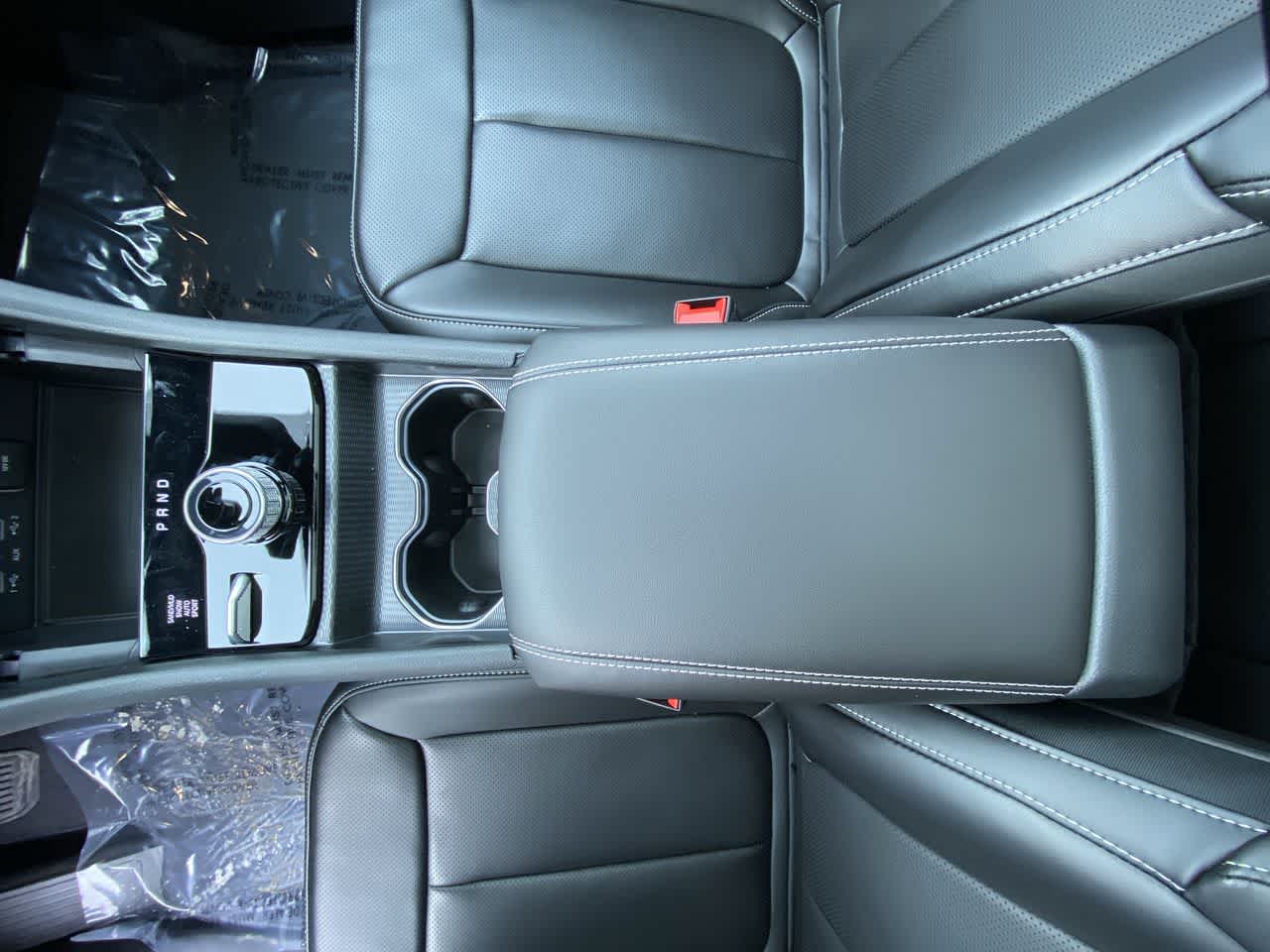 Thumbnail: 2025 Jeep Grand Cherokee - 22