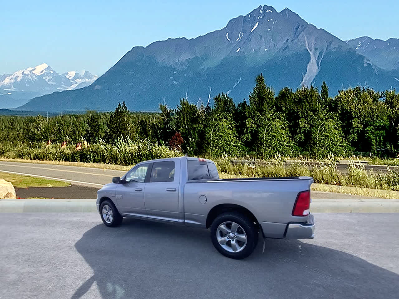 2019 Ram 1500 Classic Big Horn photo 3
