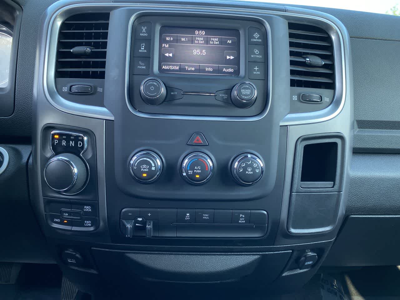 Thumbnail: 2022 RAM 1500 Classic - 22