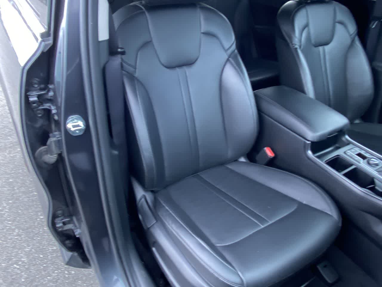 Thumbnail: 2024 Kia Sorento - 26