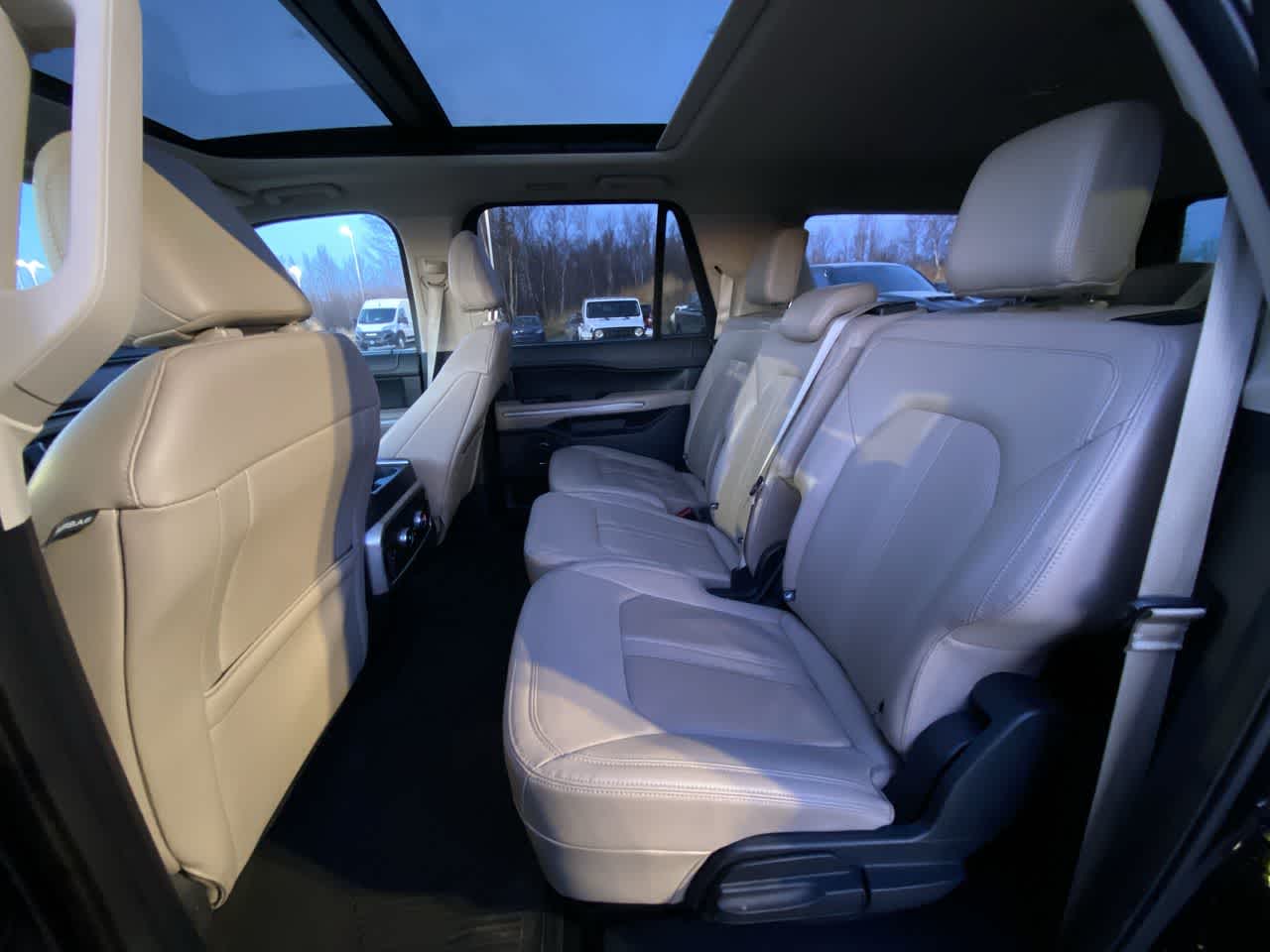 Thumbnail: 2024 Ford Expedition MAX - 25