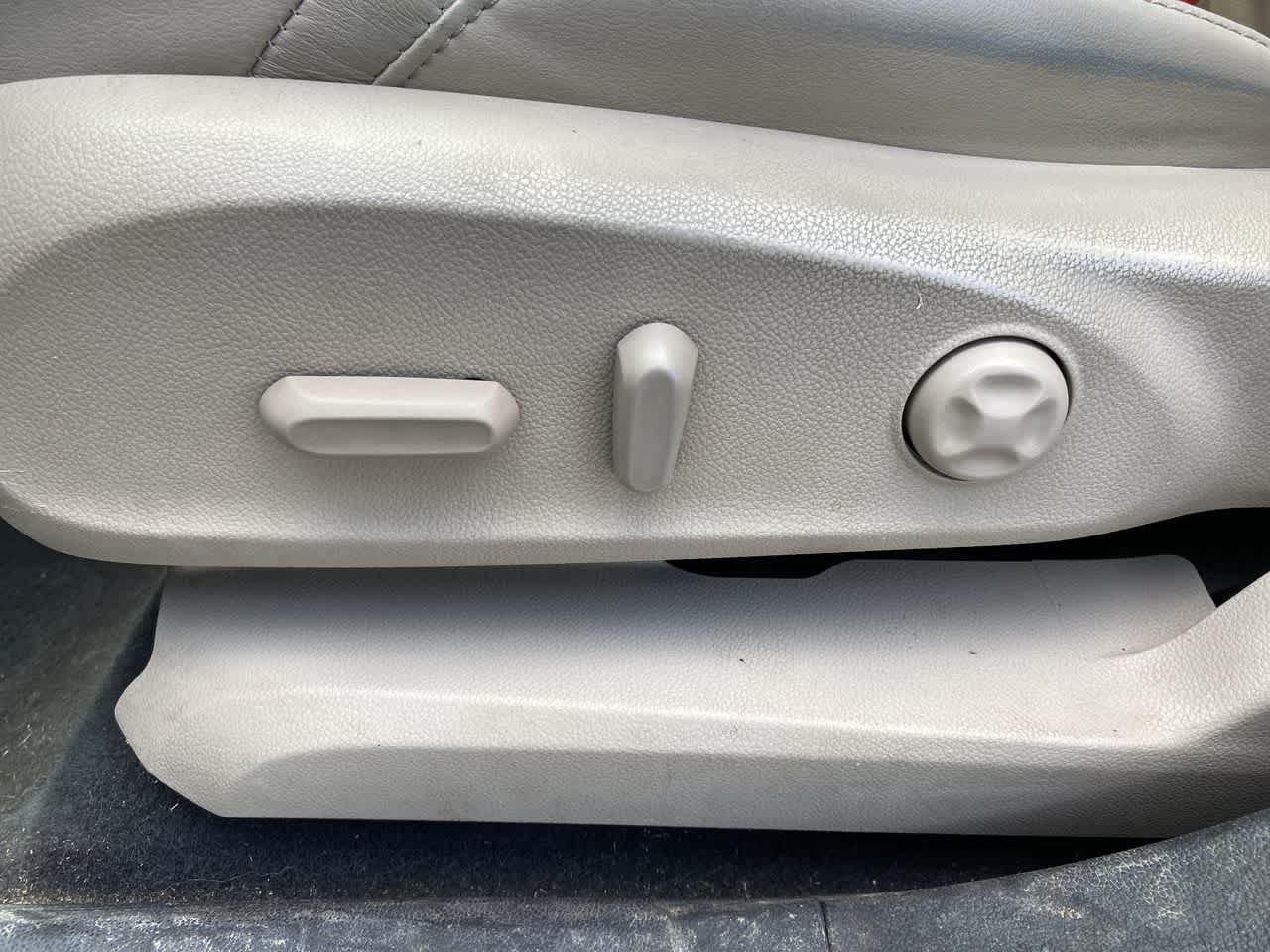 Thumbnail: 2016 Buick Envision - 17