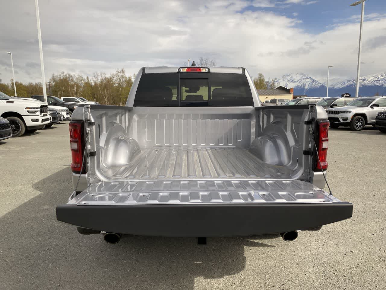 Thumbnail: 2025 RAM 1500 - 31